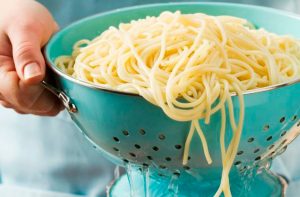 Знаете как правильно готовить спагетти? Советы итальянского шеф-повара